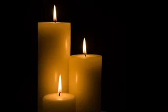 3candles 2870646112